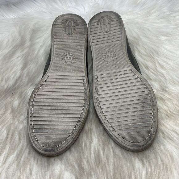 Mephisto Pewter Runoff Perforated Leather Slip On Flat Sz 6.5 - Picture 6 of 6